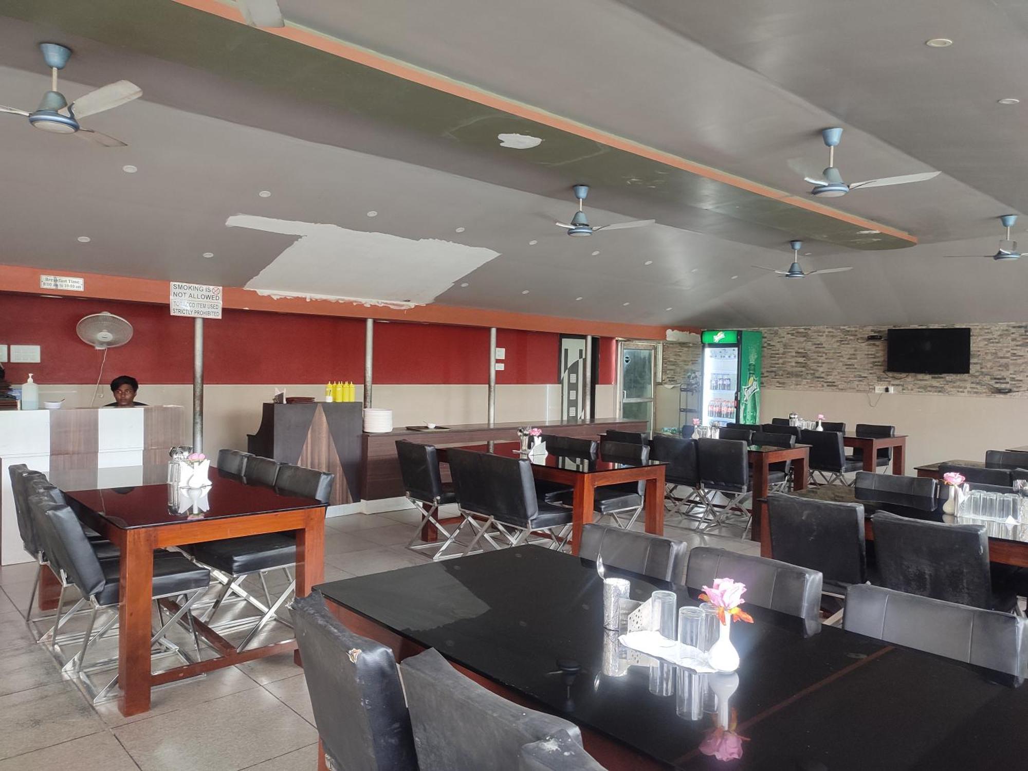 Maa Greenary View - A Holiday Resort Alipur Duar Екстериор снимка