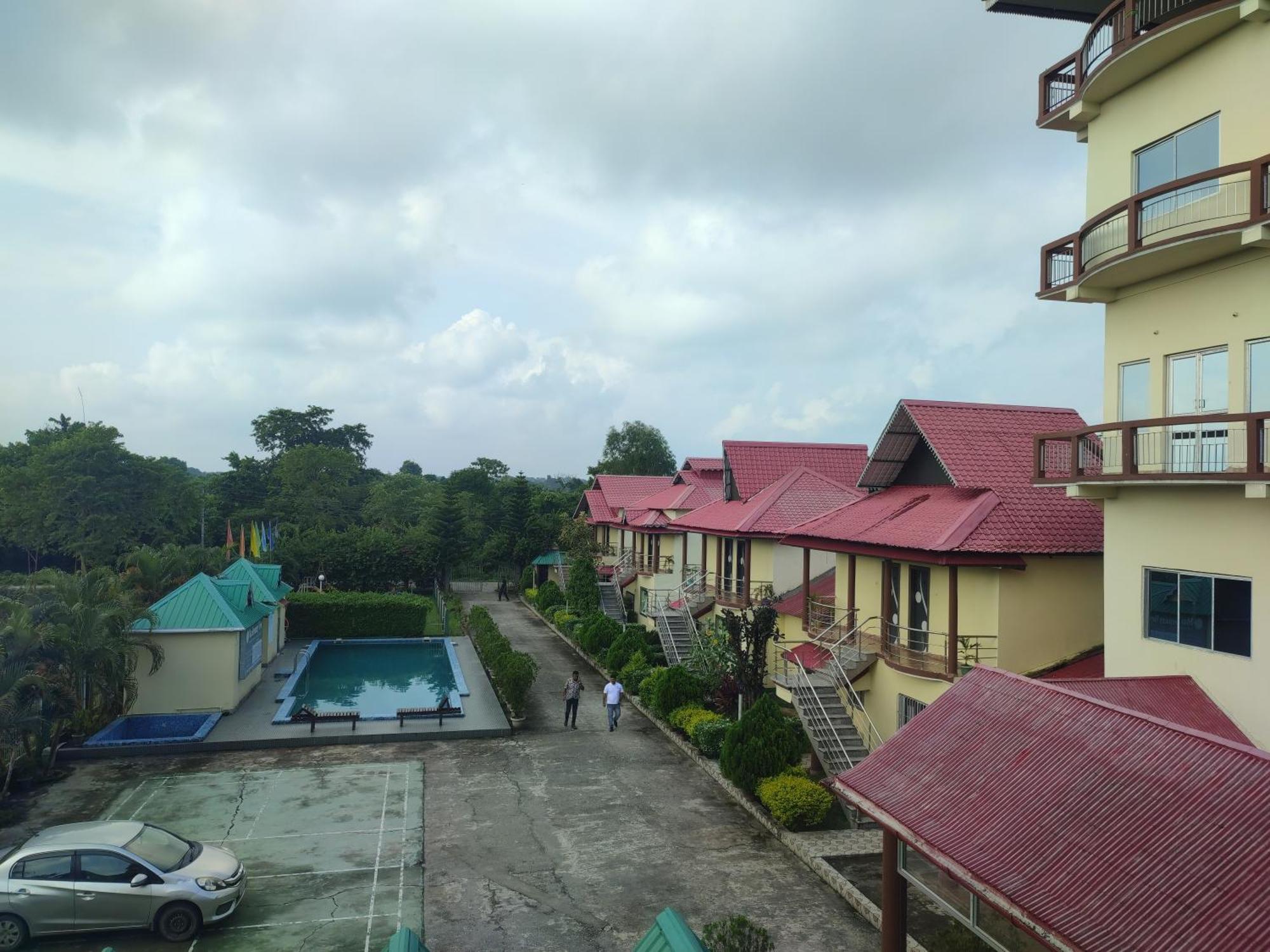 Maa Greenary View - A Holiday Resort Alipur Duar Екстериор снимка