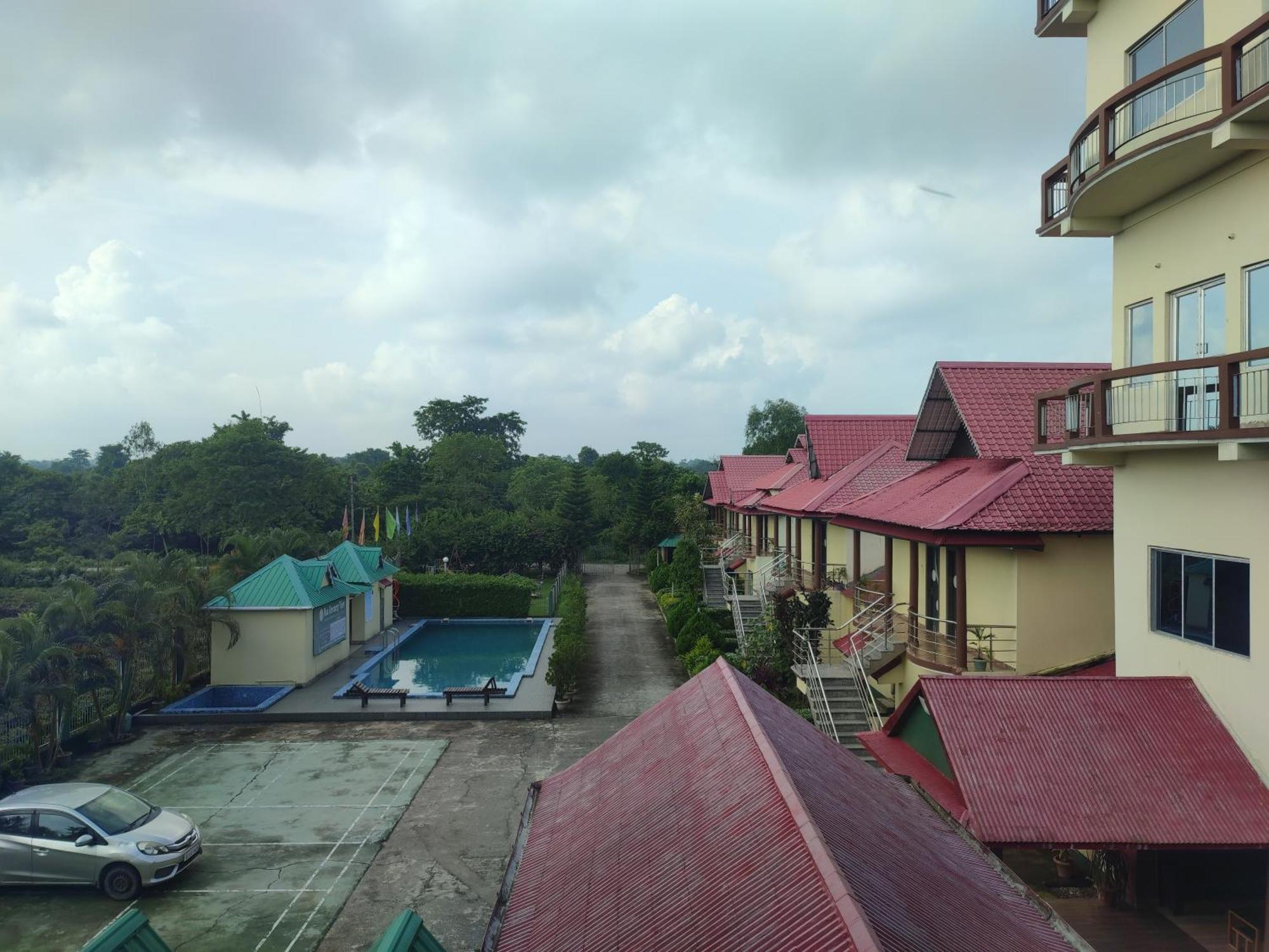 Maa Greenary View - A Holiday Resort Alipur Duar Екстериор снимка