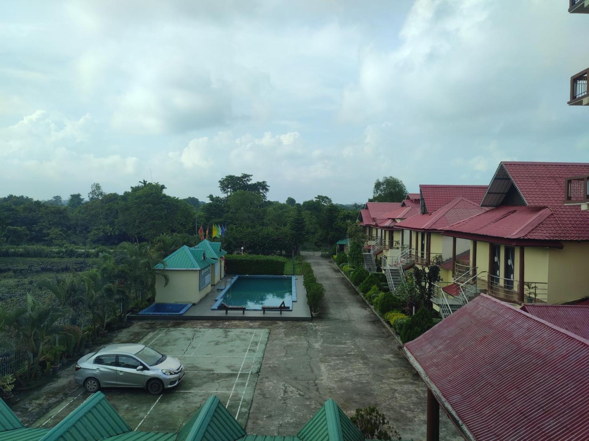 Maa Greenary View - A Holiday Resort Alipur Duar Екстериор снимка