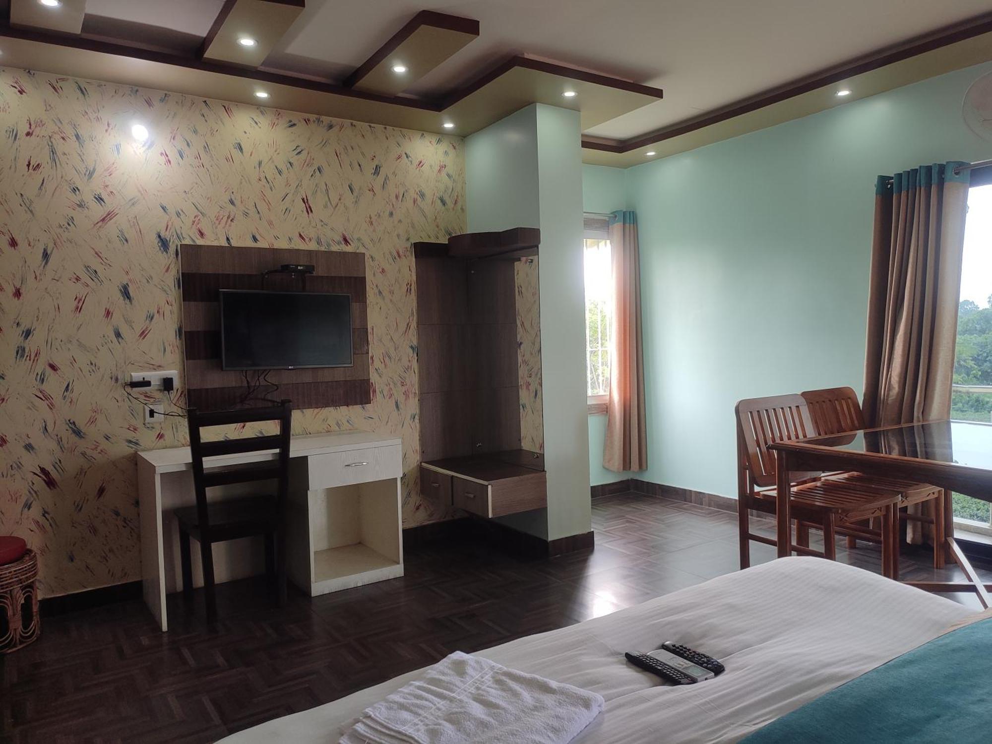 Maa Greenary View - A Holiday Resort Alipur Duar Екстериор снимка