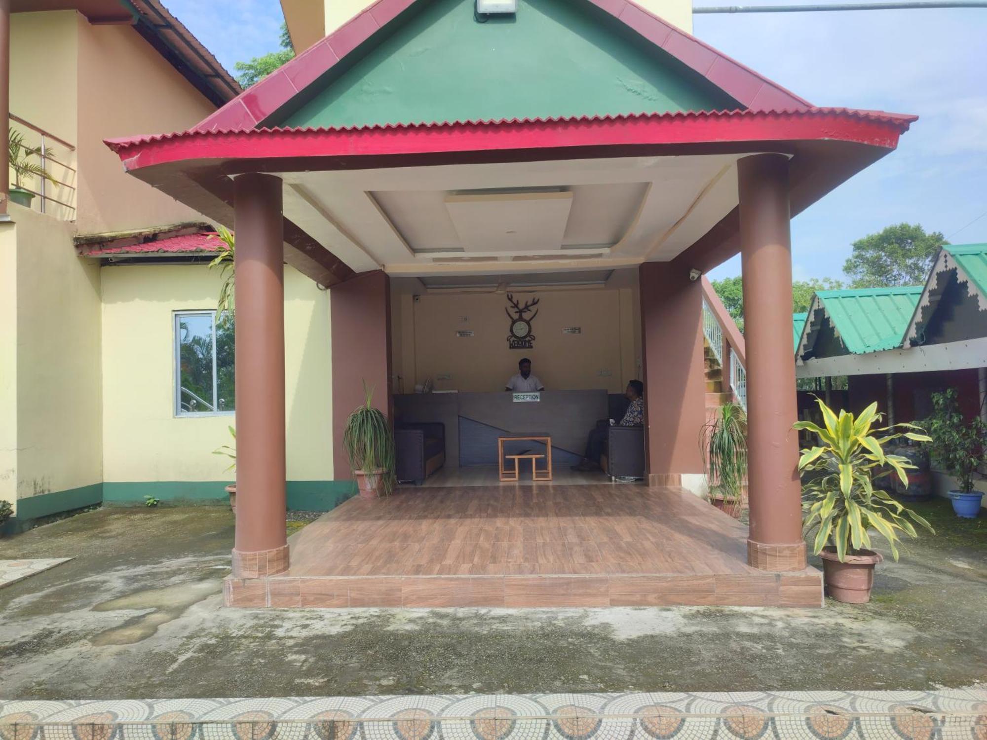 Maa Greenary View - A Holiday Resort Alipur Duar Екстериор снимка